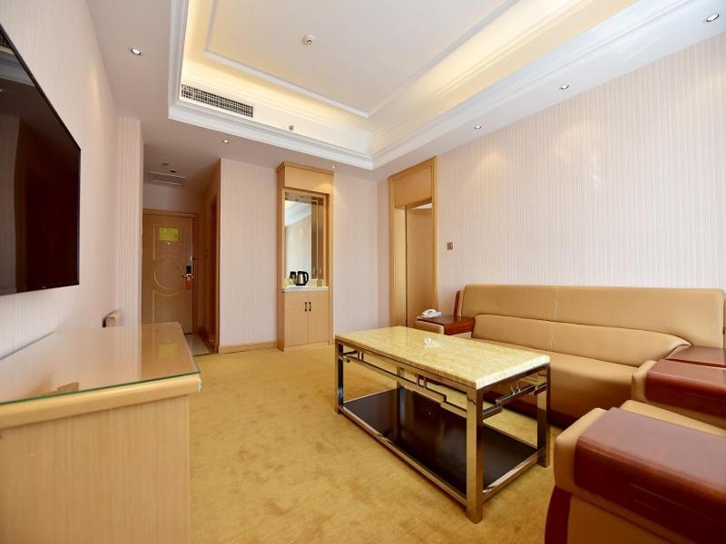 Vienna Hotel Xining Shengli Road Exterior photo